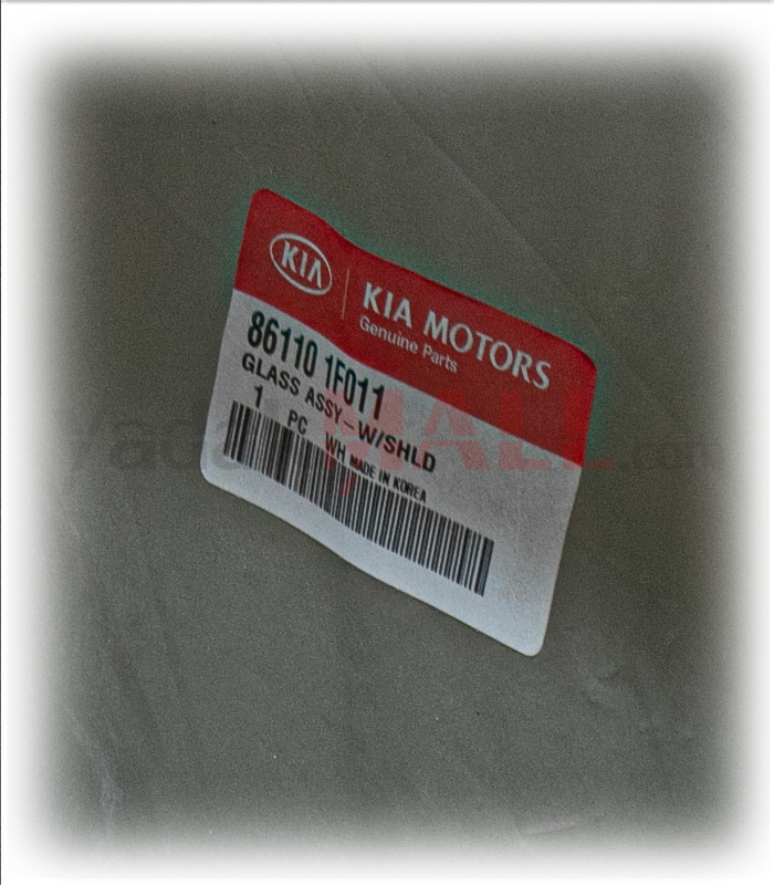 شیشه جلو اسپورتیج 2008